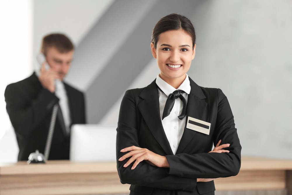 3 Reasons to Invest in Branded Clothing for Your Team 1